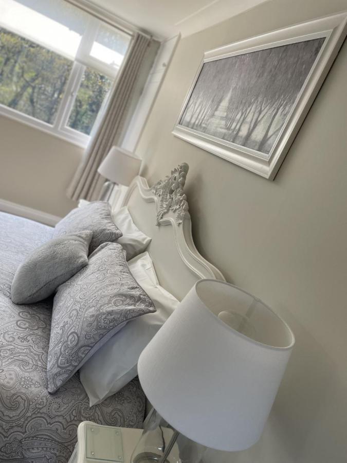 Woodland House B & B Wimborne Minster Eksteriør billede